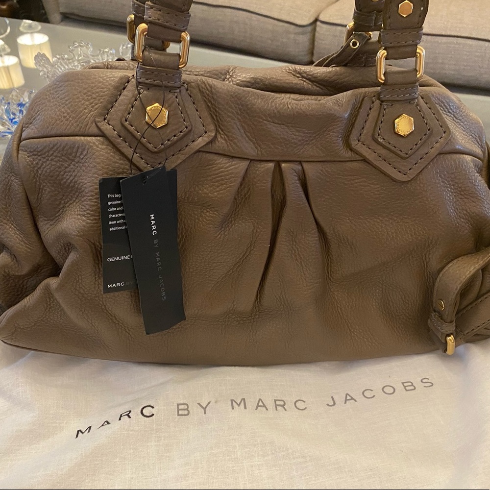 NWT Marc Jacobs genuine Italian leather tote 👜